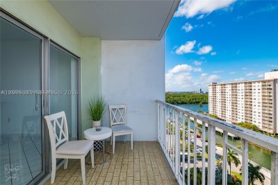 Aluguel de apartamento no Arlen House 1227