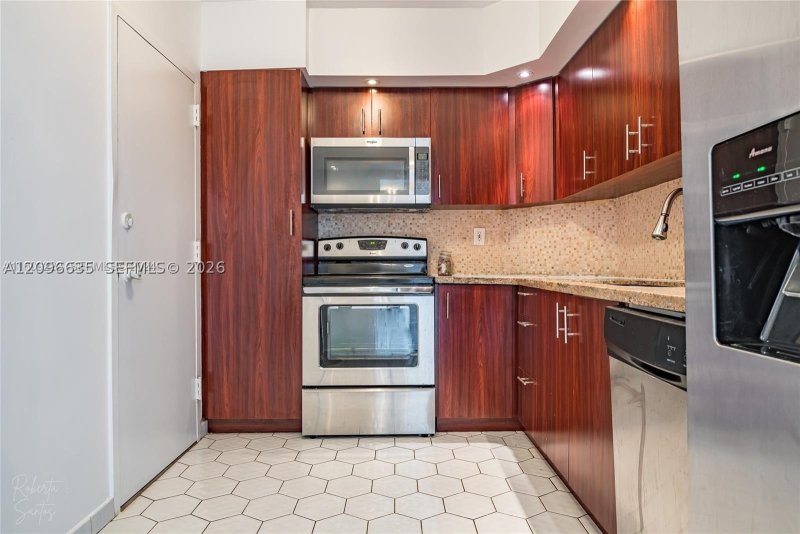 Aluguel de apartamento no Arlen House 1227