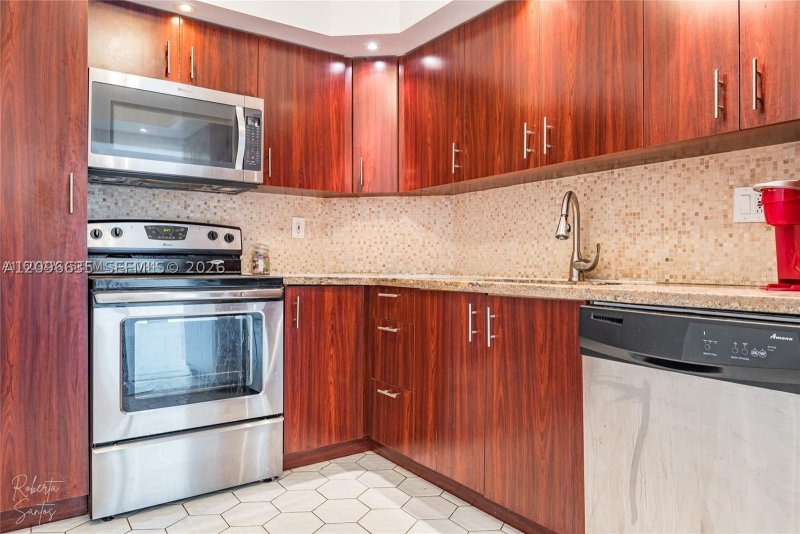 Aluguel de apartamento no Arlen House 1227