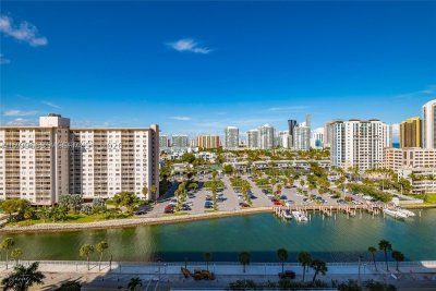 Aluguel de apartamento no Arlen House 1227