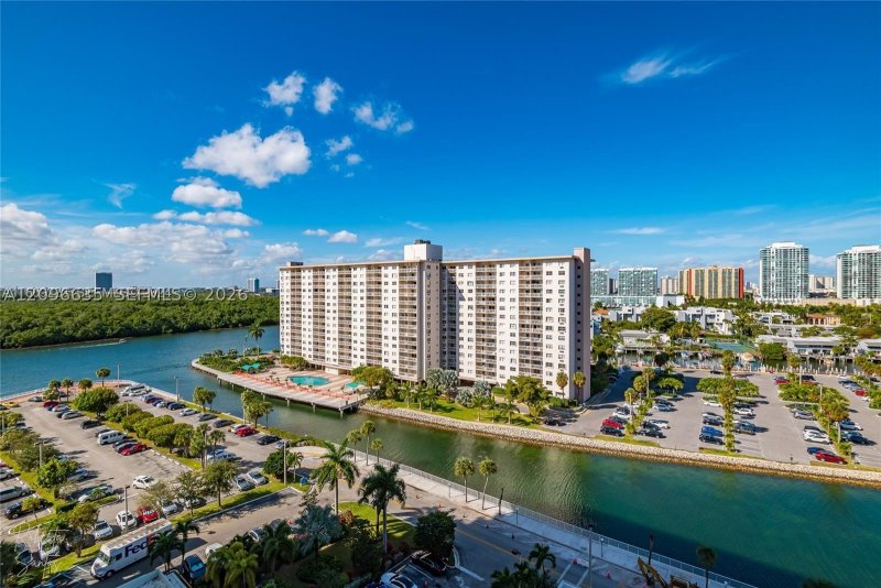 Aluguel de apartamento no Arlen House 1227