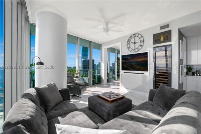 Aluguel de apartamento no Marina Blue 4608