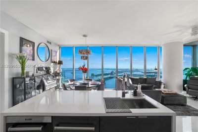 Aluguel de apartamento no Marina Blue 4608