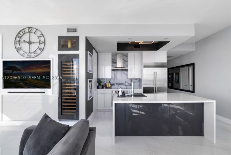 Aluguel de apartamento no Marina Blue 4608