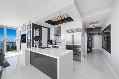Aluguel de apartamento no Marina Blue 4608