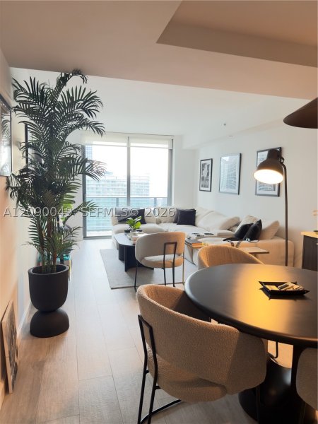 Alquiler de apartamento en Brickell Heights West 3505