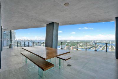 Comprar apartamento no Muse Sunny Isles Beach 4202