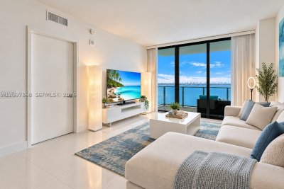 Comprar apartamento en Icon Bay 3403
