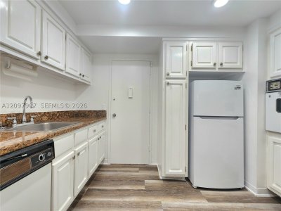 Alquiler de apartamento en Alexander Towers 204