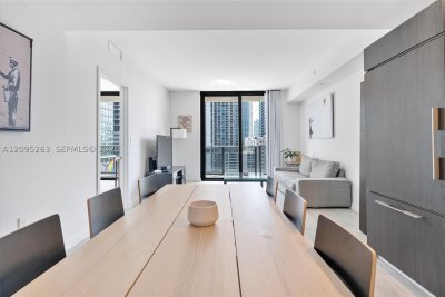 Comprar apartamento en Brickell Heights East 1005