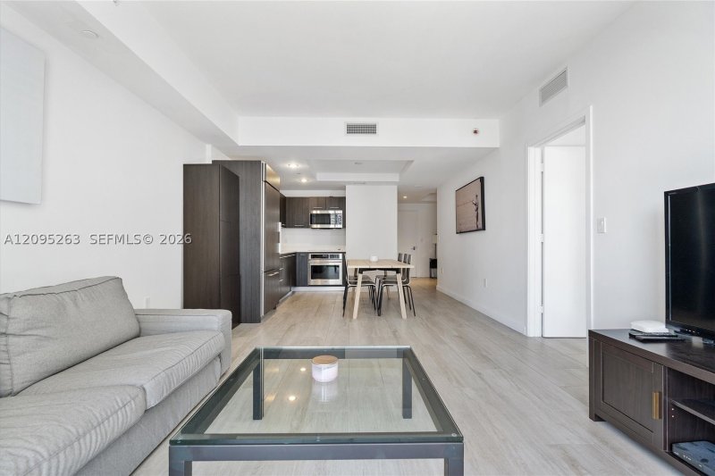 Comprar apartamento en Brickell Heights East 1005
