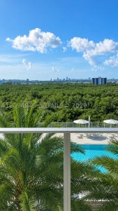 One Park Tower by Turnberry Apt #802