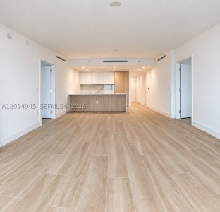Aluguel de apartamento no One Park Tower by Turnberry 802