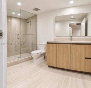 Aluguel de apartamento no One Park Tower by Turnberry 802