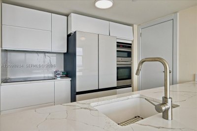 Aluguel de apartamento no Beach Club Two 3607