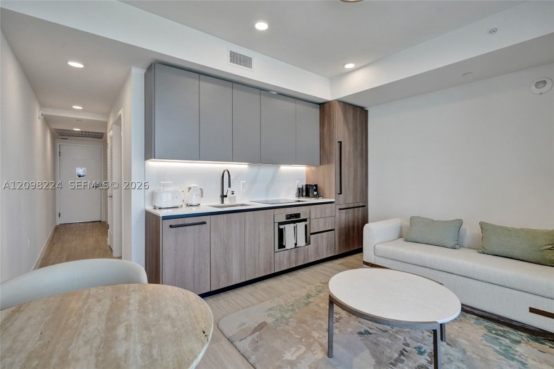 Comprar apartamento en 72 Park Miami Beach 905