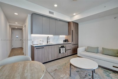 Comprar apartamento en 72 Park Miami Beach 905