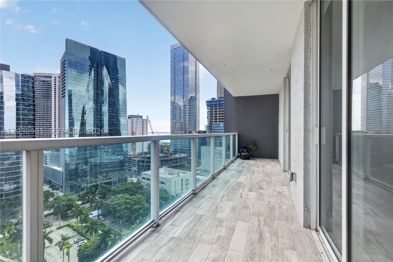 Comprar apartamento no Vue at Brickell 1904