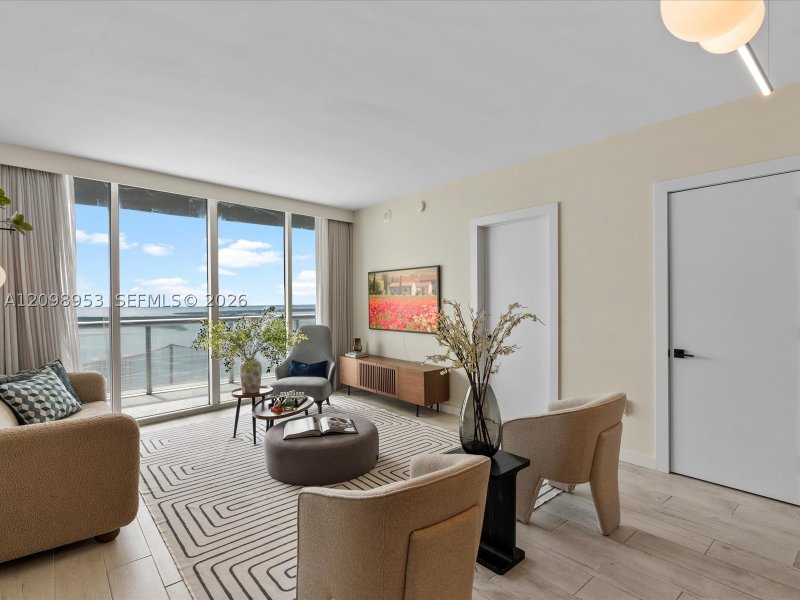 Alquiler de apartamento en Icon Brickell Tower I 4905