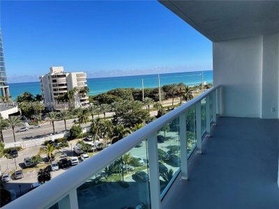 Aluguel de apartamento no Arlen House 812