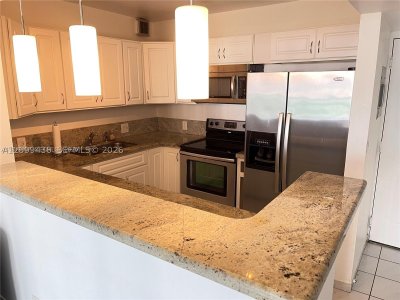 Aluguel de apartamento no Arlen House 812