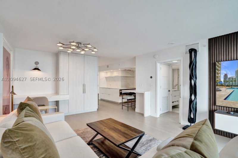 Condo for sale at Yacht Club at Portofino 2407