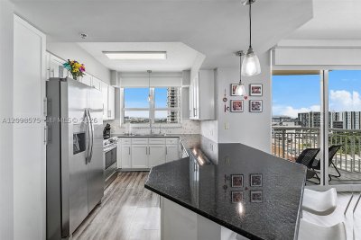 Property photo # 9