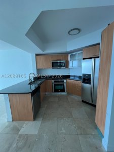 Alquiler de apartamento en Platinum Condo 902