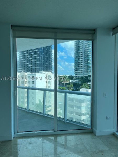 Alquiler de apartamento en Platinum Condo 902