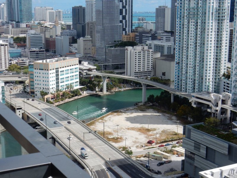 Comprar apartamento no Brickell City Centre Rise 2703