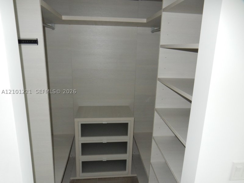 Comprar apartamento no Brickell City Centre Rise 2703