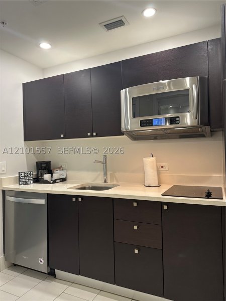 Comprar apartamento en The Blue Doral 1007