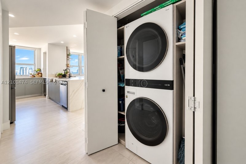 Property photo # 9