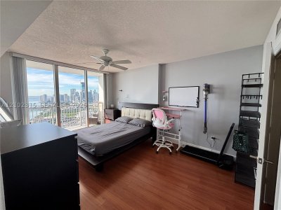 Aluguel de apartamento no Opera Tower 4804
