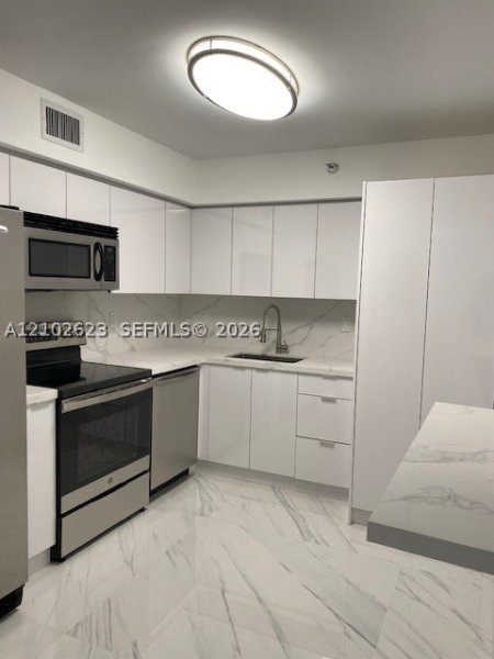 Apartment for rent at Mystic Pointe 500 2703