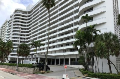 Oceanside Plaza Apt #15P