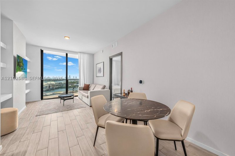 Comprar apartamento no The Elser Hotel and Residences 1711