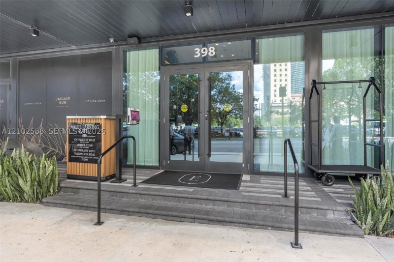 Comprar apartamento no The Elser Hotel and Residences 1711