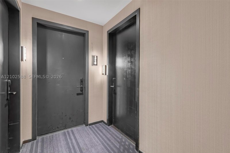 Comprar apartamento no The Elser Hotel and Residences 1711