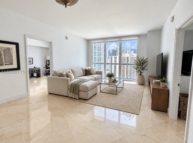 Alquiler de apartamento en 500 Brickell East Tower 2405
