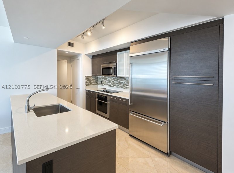 Alquiler de apartamento en 500 Brickell East Tower 2405