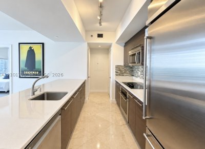 Alquiler de apartamento en 500 Brickell East Tower 2405