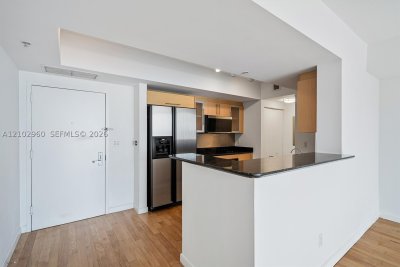 Comprar apartamento en One Miami East Tower 3921