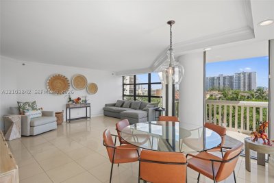 Comprar apartamento en 1000 Williams Island 504