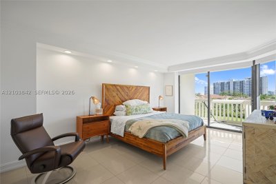 Comprar apartamento en 1000 Williams Island 504