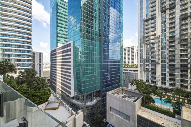 Condo for sale at Aston Martin Residences 1709W