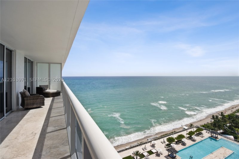 Apartment for rent at Beach Club Two 2104