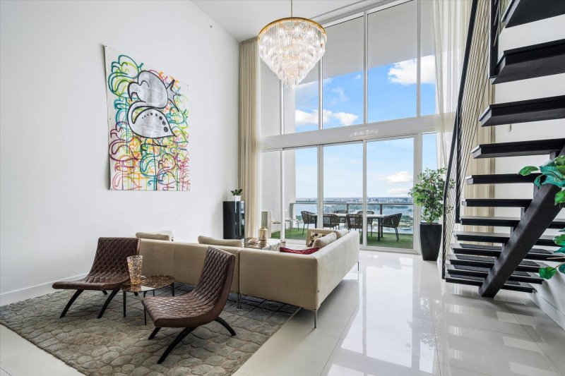 Comprar apartamento en Ten Museum Park 4202