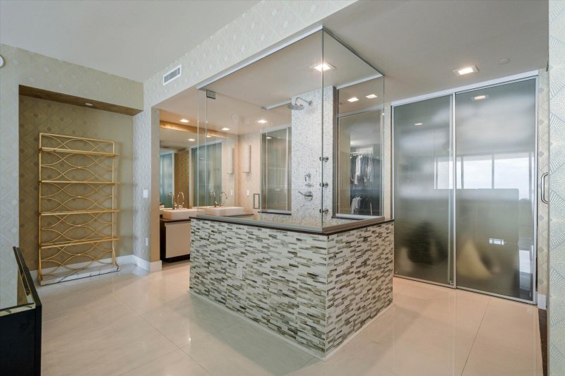 Comprar apartamento en Ten Museum Park 4202