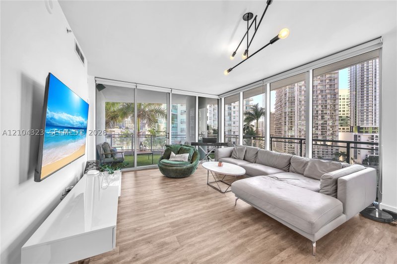 Aluguel de apartamento no The Ivy 1213